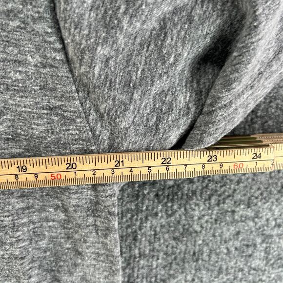 Batman Shirt Mens Large Gray T-shirt Logo Super Hero Comfort DC Comics - Picture 7 of 9